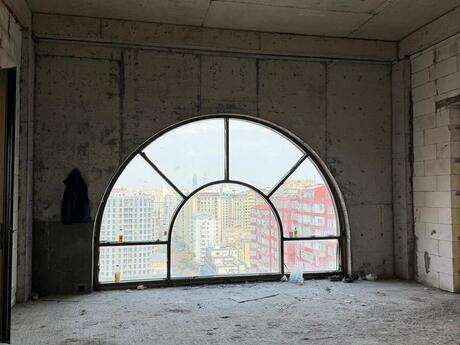 6 otaqlı yeni tikili - 28 May m. - 476 m²