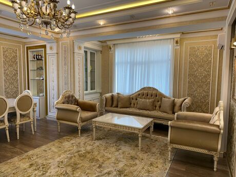 3-комн. новостройка - м. Нариман Нариманов - 150 м²