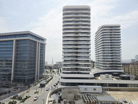 3 otaqlı yeni tikili - Şah İsmayıl Xətai m. - 177 m²