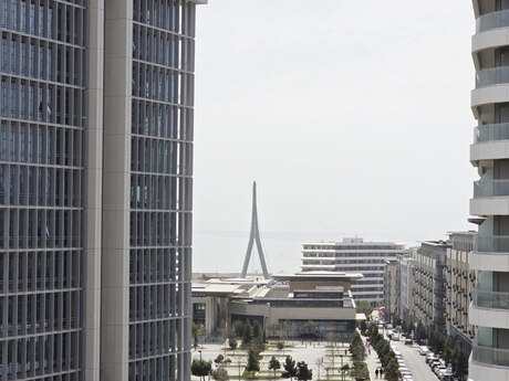 3 otaqlı yeni tikili - Şah İsmayıl Xətai m. - 177 m²