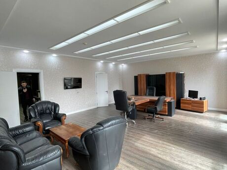 5 otaqlı ofis - Nəriman Nərimanov m. - 200 m²