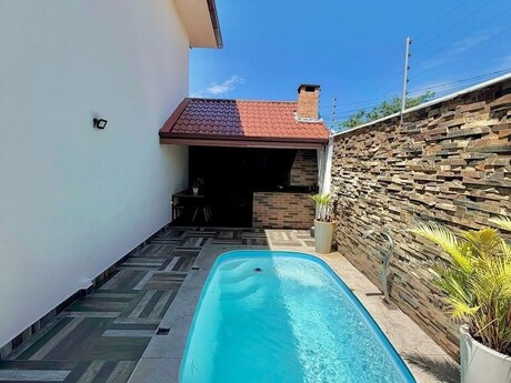 4 otaqlı həyət evi/bağ evi - Nardaran q. - 240 m²