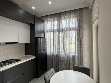 2 otaqlı yeni tikili - Memar Əcəmi m. - 84 m²