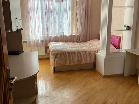 4 otaqlı yeni tikili - Elmlər Akademiyası m. - 222 m²