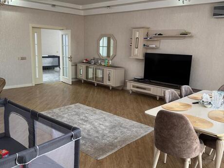 Elan №5964408 - Bakı, Nərimanov r., 4 otaqlı, 184 m², 12/17 mərtəbə