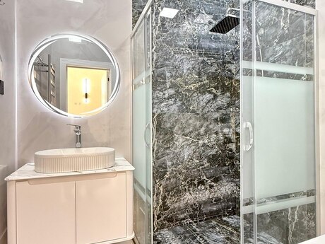 House with Garden, Villa For Sale