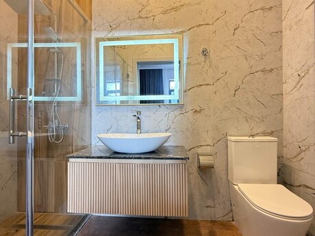 House with Garden, Villa For Sale