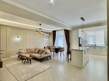 4 otaqlı yeni tikili - Nəsimi r. - 175 m²
