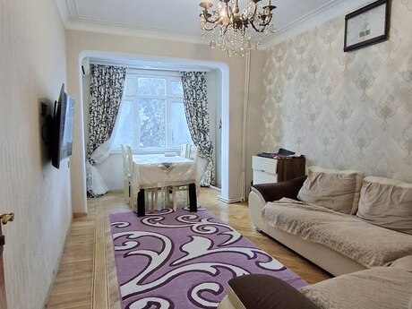 Elan №5964881 - Bakı, Azadlıq Prospekti m., 2 otaqlı, 55 m², 3/5 mərtəbə