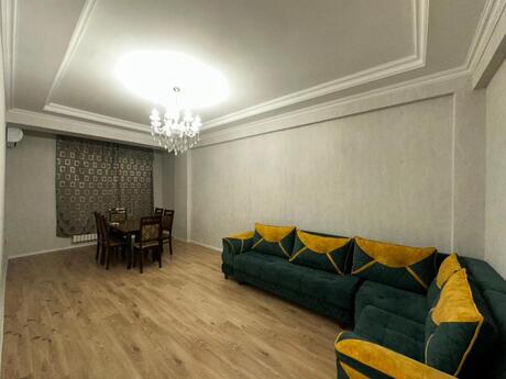 Elan №5964891 - Bakı, Saray q., 2 otaqlı, 81 m², 7/14 mərtəbə