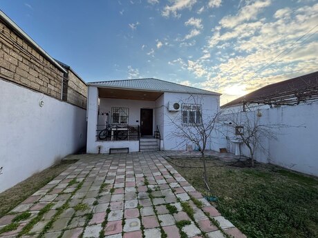 3 otaqlı həyət evi/bağ evi - Maştağa q. - 100 m²