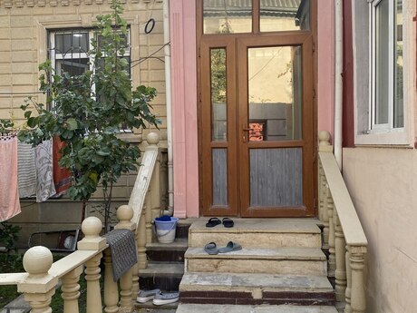 Satılır 4 otaqlı həyət evi/bağ evi 90 m², Keşlə q.