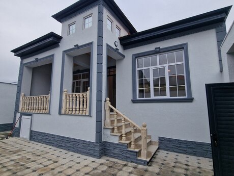 4 otaqlı həyət evi/bağ evi - Maştağa q. - 123 m²