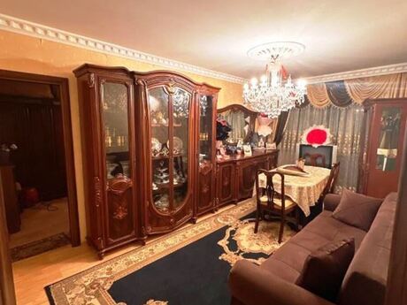 2 otaqlı köhnə tikili - Bakıxanov q. - 65 m²