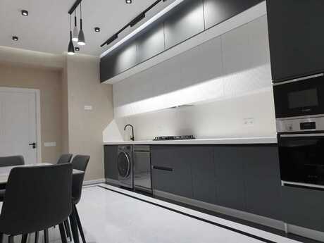 Kirayə 3 otaqlı mənzil, 150 m², 28 May: 1 500 ₼/ay 5