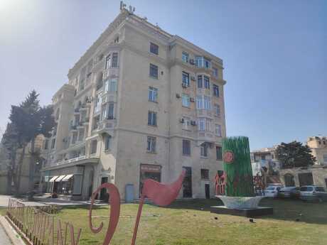 2 otaqlı köhnə tikili - İçəri Şəhər m. - 40 m²