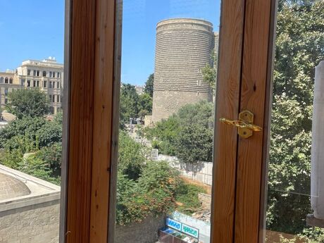 2 otaqlı köhnə tikili - İçəri Şəhər m. - 40 m²