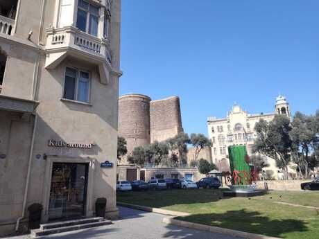 Объявление №5965576 - Баку, м. Ичеришехер, 2-комн., 40 м², 4/7 этаж