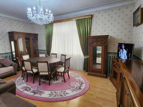 2-комн. новостройка - Наримановский  р. - 80 м²