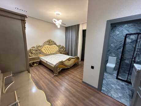 5 otaqlı həyət evi/bağ evi - Şüvəlan q. - 250 m²