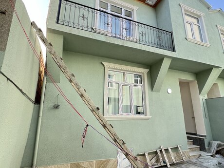 4 otaqlı həyət evi/bağ evi - Xırdalan - 130 m²