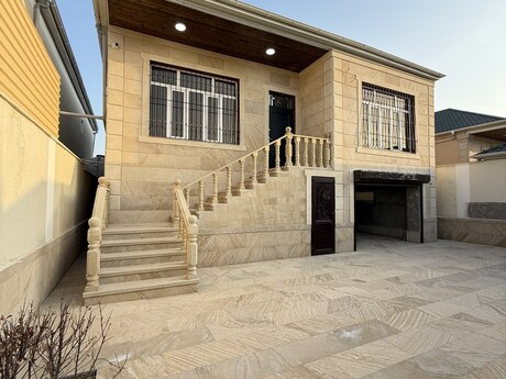 4 otaqlı həyət evi/bağ evi - Məmmədli q. - 200 m²