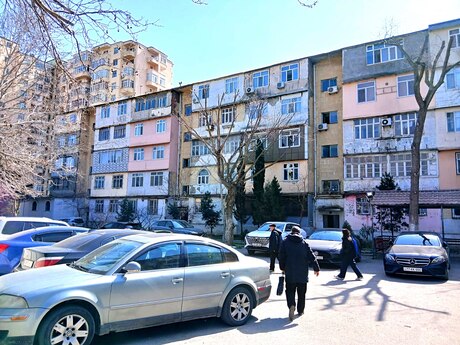 Объявление №5965889 - Баку, м. Нефтчиляр, 3-комн., 80 м², 3/5 этаж