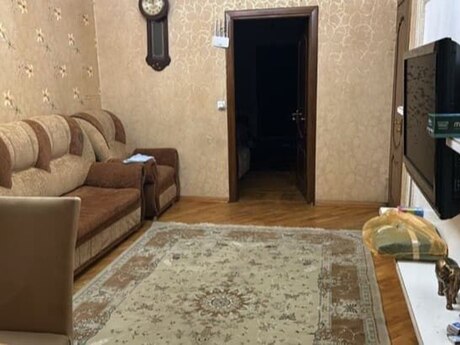 5 otaqlı köhnə tikili - Memar Əcəmi m. - 100 m²
