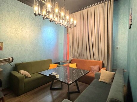 Obyekt - Nərimanov r. - 330 m²