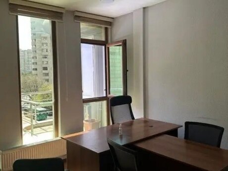 4 otaqlı ofis - Gənclik m. - 90 m²