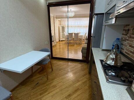 2-комн. новостройка - м. Кара Караев - 80 м²