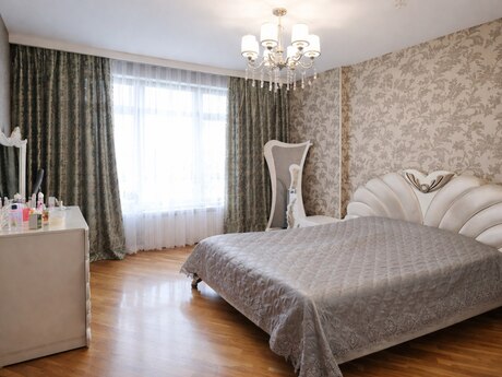 3 otaqlı yeni tikili - 8 Noyabr m. - 125 m²