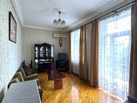Объявление №5966296 - Баку, м. Низами, 2-комн., 50 м², 2/5 этаж