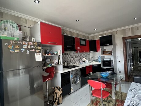 3 otaqlı yeni tikili - İnşaatçılar m. - 105 m²