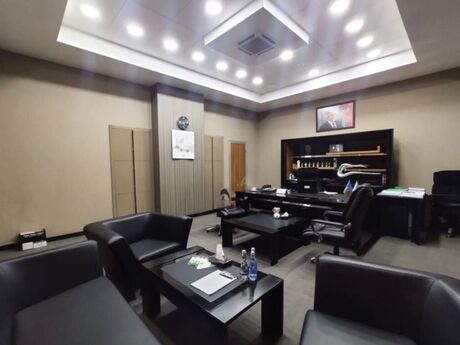 Elan №5966627 - Bakı, 28 May m., 5 otaqlı, 200 m²