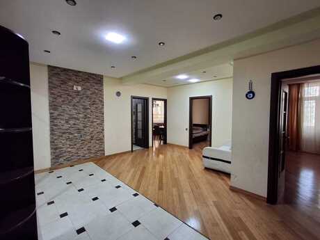 4 otaqlı yeni tikili - Nəriman Nərimanov m. - 161 m²