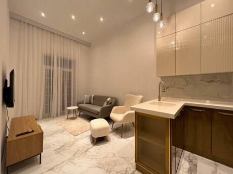 Объявление №5966870 - Баку, пос. Аг шехер, 2-комн., 60 м², 4/7 этаж