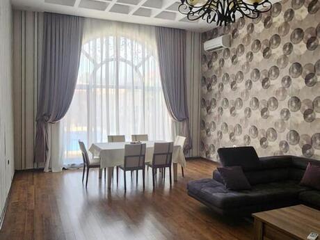 House with Garden, Villa For Rent