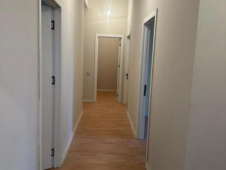 4 otaqlı yeni tikili - 8 Noyabr m. - 130 m²