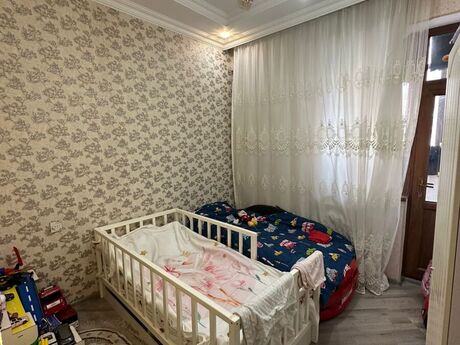 3-комн. новостройка - м. Иншаатчылар - 110 м²