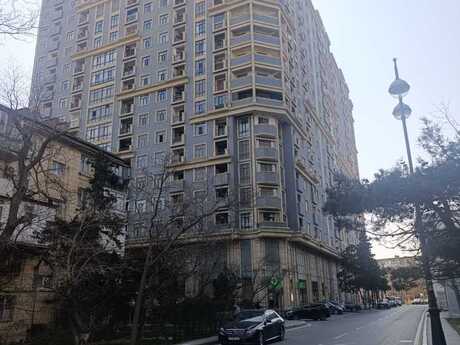 3-комн. новостройка - м. Гянджлик - 130 м²