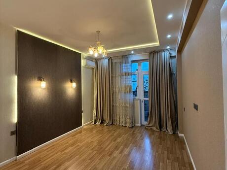 3 otaqlı yeni tikili - İnşaatçılar m. - 135 m²