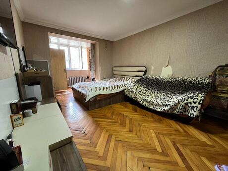 4 otaqlı köhnə tikili - Gənclik m. - 85 m²