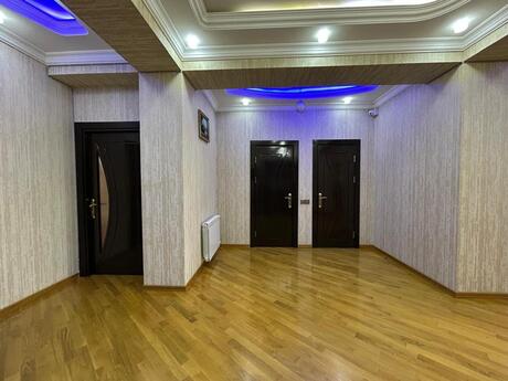 3 otaqlı yeni tikili - Şah İsmayıl Xətai m. - 148 m²