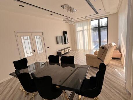 5 otaqlı həyət evi/bağ evi - Buzovna q. - 300 m²