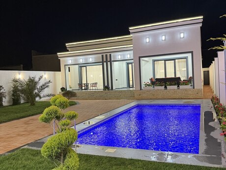 Satılır 4 otaqlı yeni tikili 250 m², Mərdəkan q.