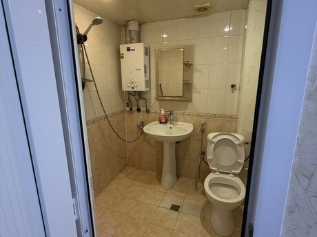 1 otaqlı köhnə tikili - Neftçilər m. - 32 m²