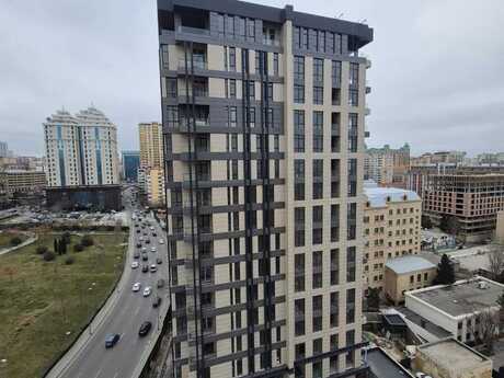 Elan №5967702 - Bakı, Elmlər Akademiyası m., 5 otaqlı, 250 m², 11/18 mərtəbə
