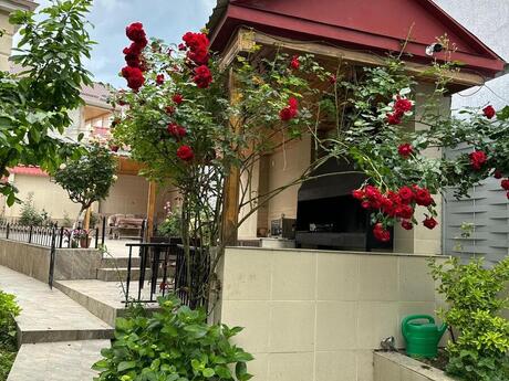 Satılır 4 otaqlı həyət evi/bağ evi 100 m², Qusar