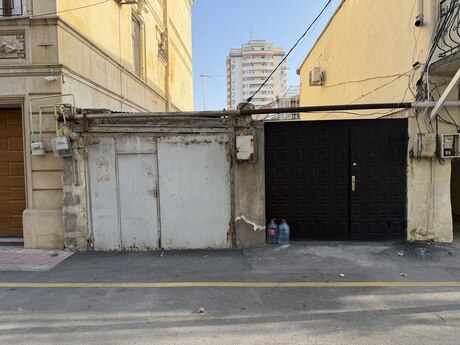 Satılır 7 otaqlı həyət evi/bağ evi 150 m², Gənclik m.